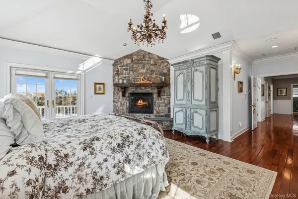 $225,000 | 23 Meadow Lane, Westhampton Beach, NY 11978