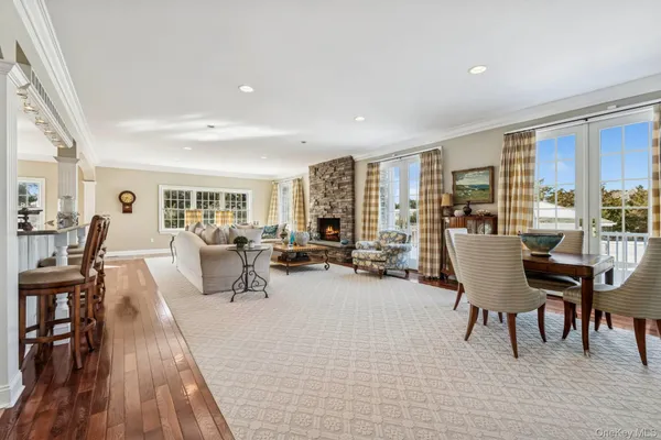 $225,000 | 23 Meadow Lane, Westhampton Beach, NY 11978