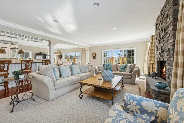 $225,000 | 23 Meadow Lane, Westhampton Beach, NY 11978