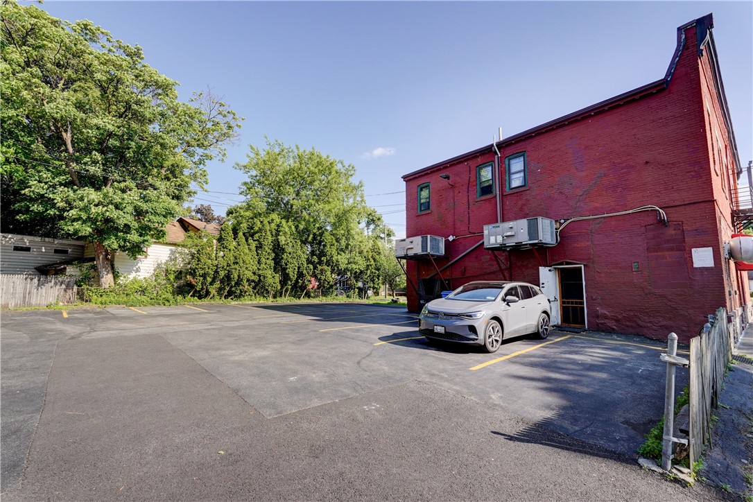 90 Henrietta Street, Unit 4 Rochester, NY 14620 - Photo 18 of 19