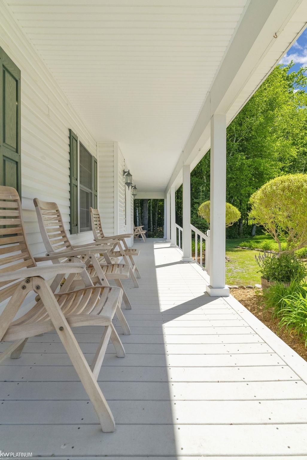 8211 Black River Road Jeddo, MI 48032 - Photo 5 of 67