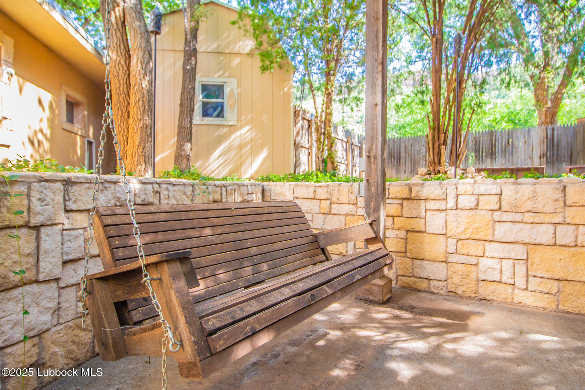 173 Pony Express Trail Lubbock, TX 79404 - Photo 32 of 40 IMG_0692