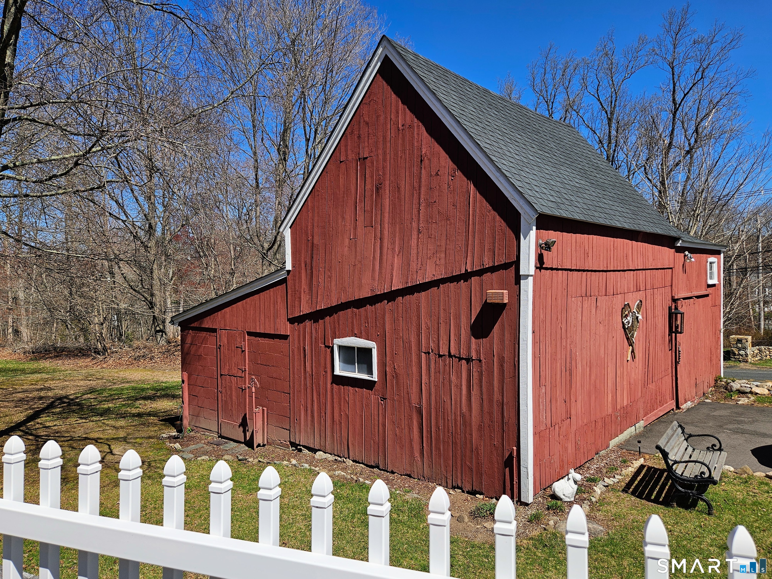 117 Quaker Farms Road Oxford, CT 06478 - Photo 3 of 6