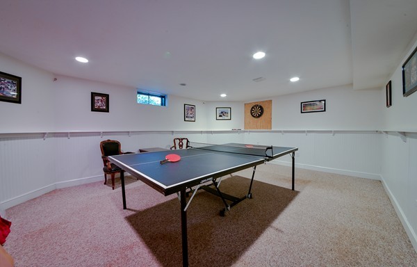 6 Russett Hill Road Sherborn, MA 01770 - Photo 22 of 26 Gallery Image 22