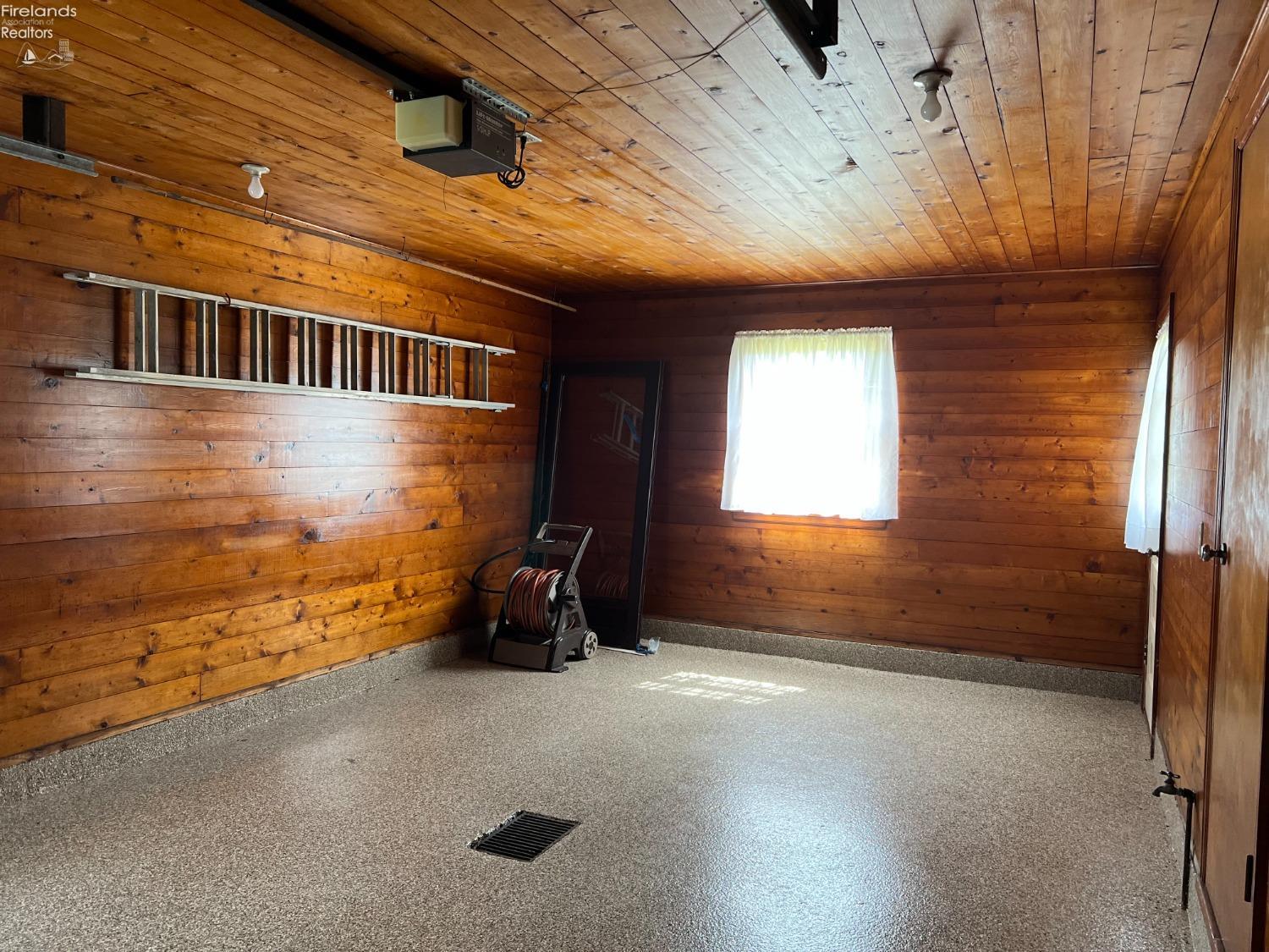 840 Barker Road Fremont, OH 43420 - Photo 14 of 23 Gallery Image 14