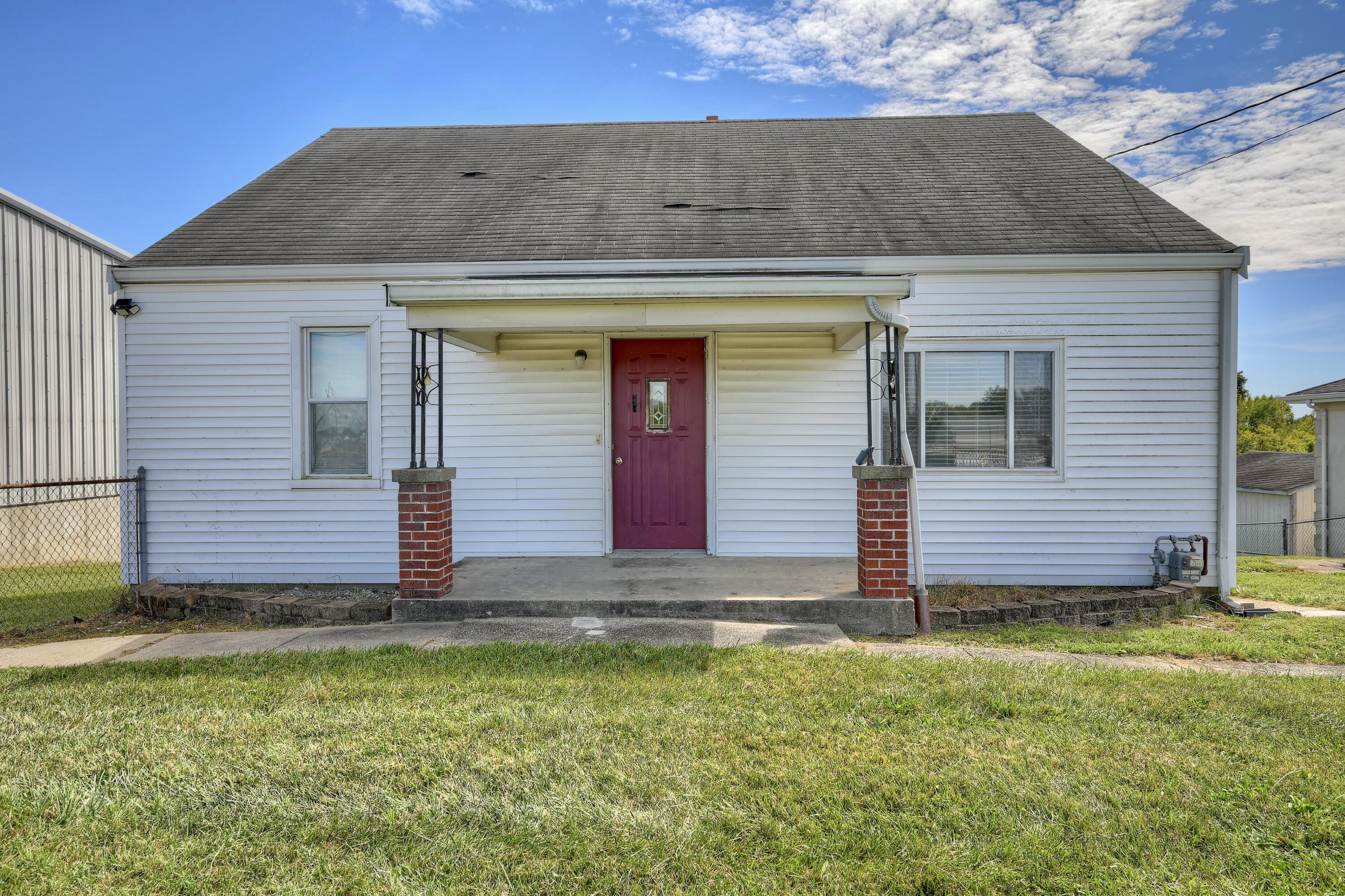 861 Gilbert Ridge Road Alexandria, KY 41001 - Photo 4 of 29 Front Pic