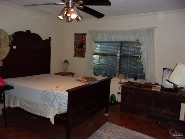 $335,000 | 5055 Serry Lane, Pace, FL 32571