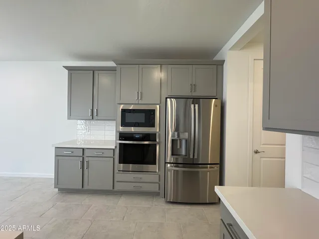 $2,995 | 26331 North 24th Glen, Phoenix, AZ 85085