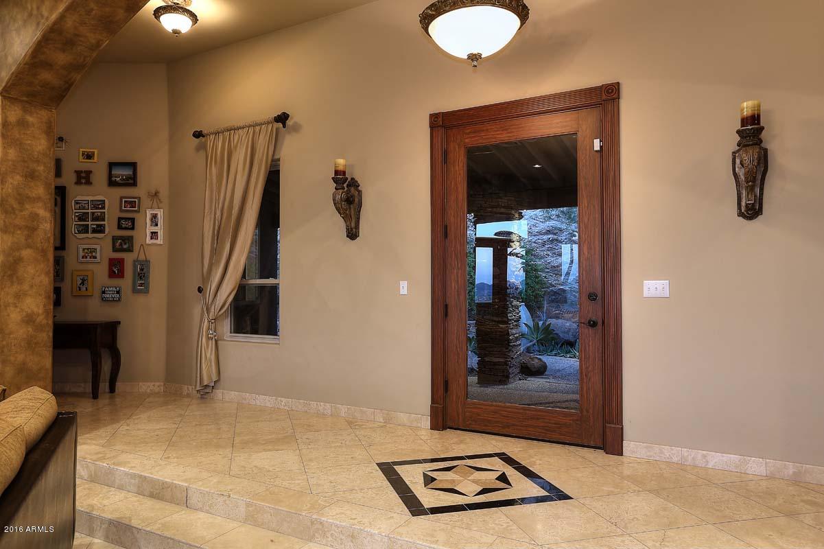 2880 West Maddock Road Phoenix, AZ 85086 - Photo 45 of 62 Night-Foyer