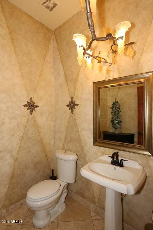 2880 West Maddock Road Phoenix, AZ 85086 - Photo 59 of 62 Powder Room
