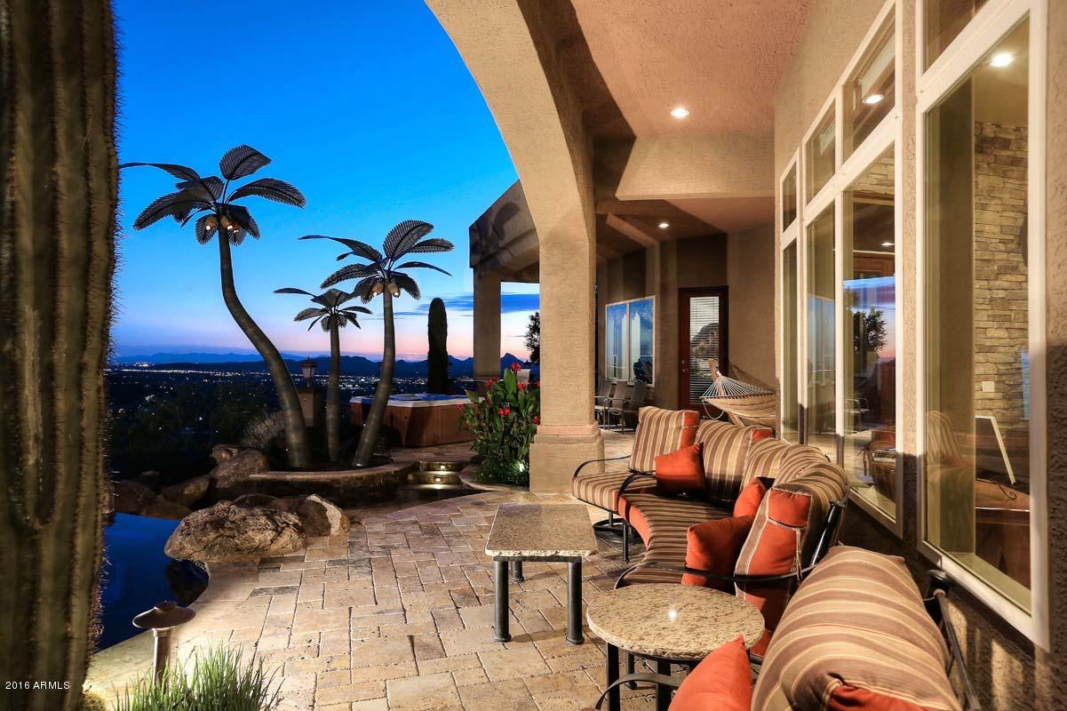 2880 West Maddock Road Phoenix, AZ 85086 - Photo 8 of 62 Night-Covered Patio
