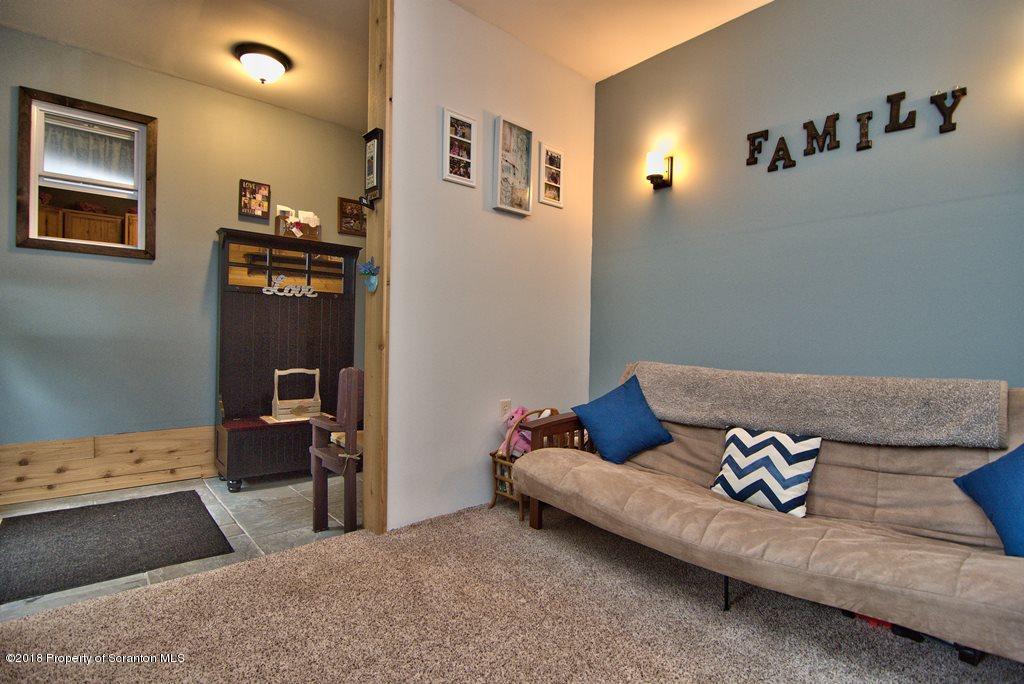 691 Raylean Road Montrose, PA 18801 - Photo 13 of 50 Gallery Image 13