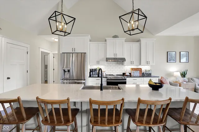 $665,000 | 8161 Cindy Circle, Martinsville, IN 46151