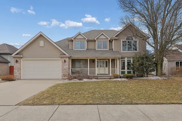 $429,900 | 18036 Crystal Lane, Lansing, IL 60438