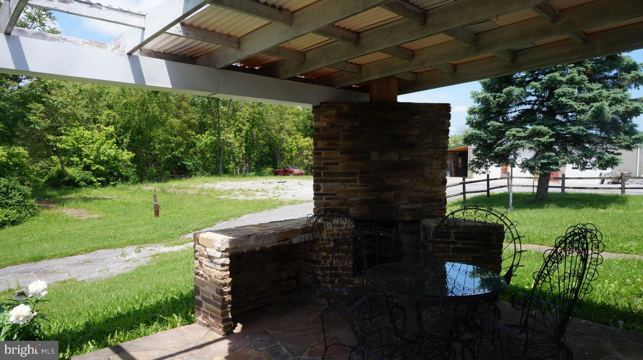 318 Cross Road Berkeley Springs, WV 25411 - Photo 3 of 16 Rear Porch
