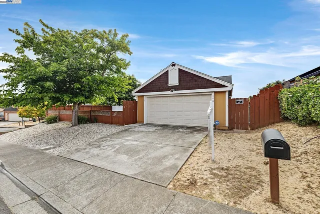 $560,000 | 106 Fieldstone Way, Vallejo, CA 94589