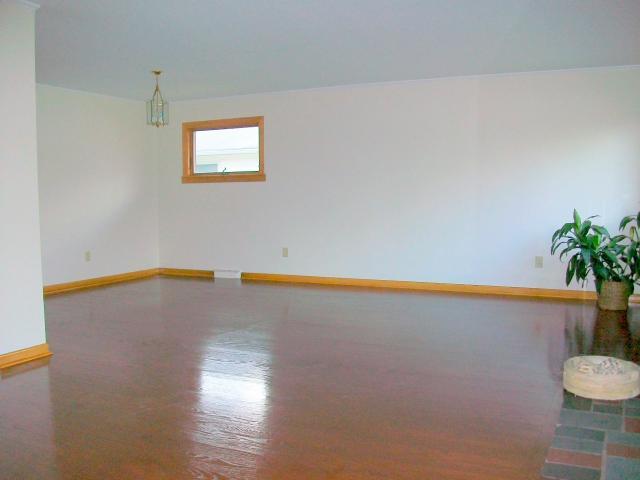 2333 Fishinger Road Columbus, OH 43221 - Photo 3 of 17