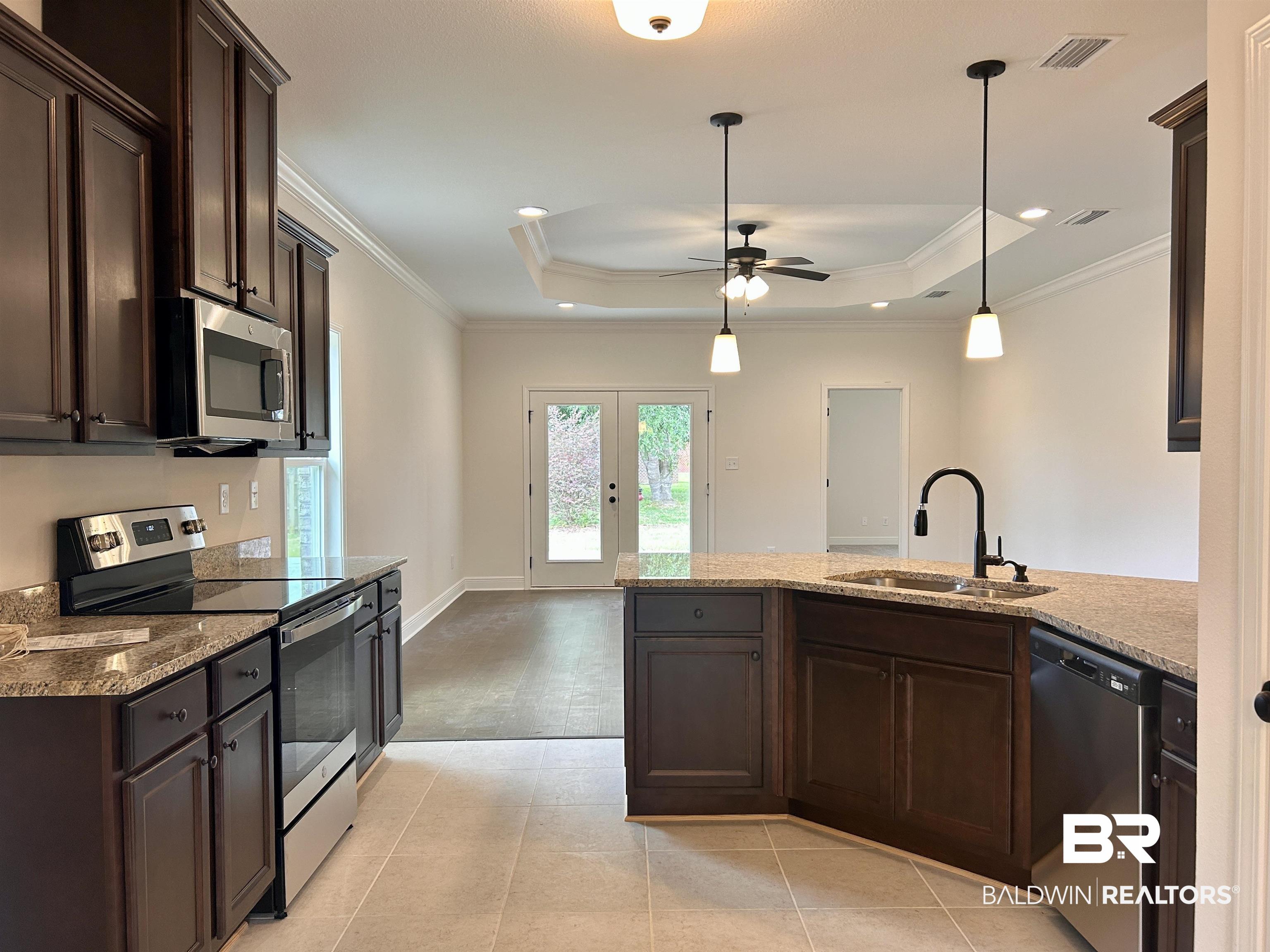 1259 Pembroke Way Foley, AL 36535 - Photo 4 of 8