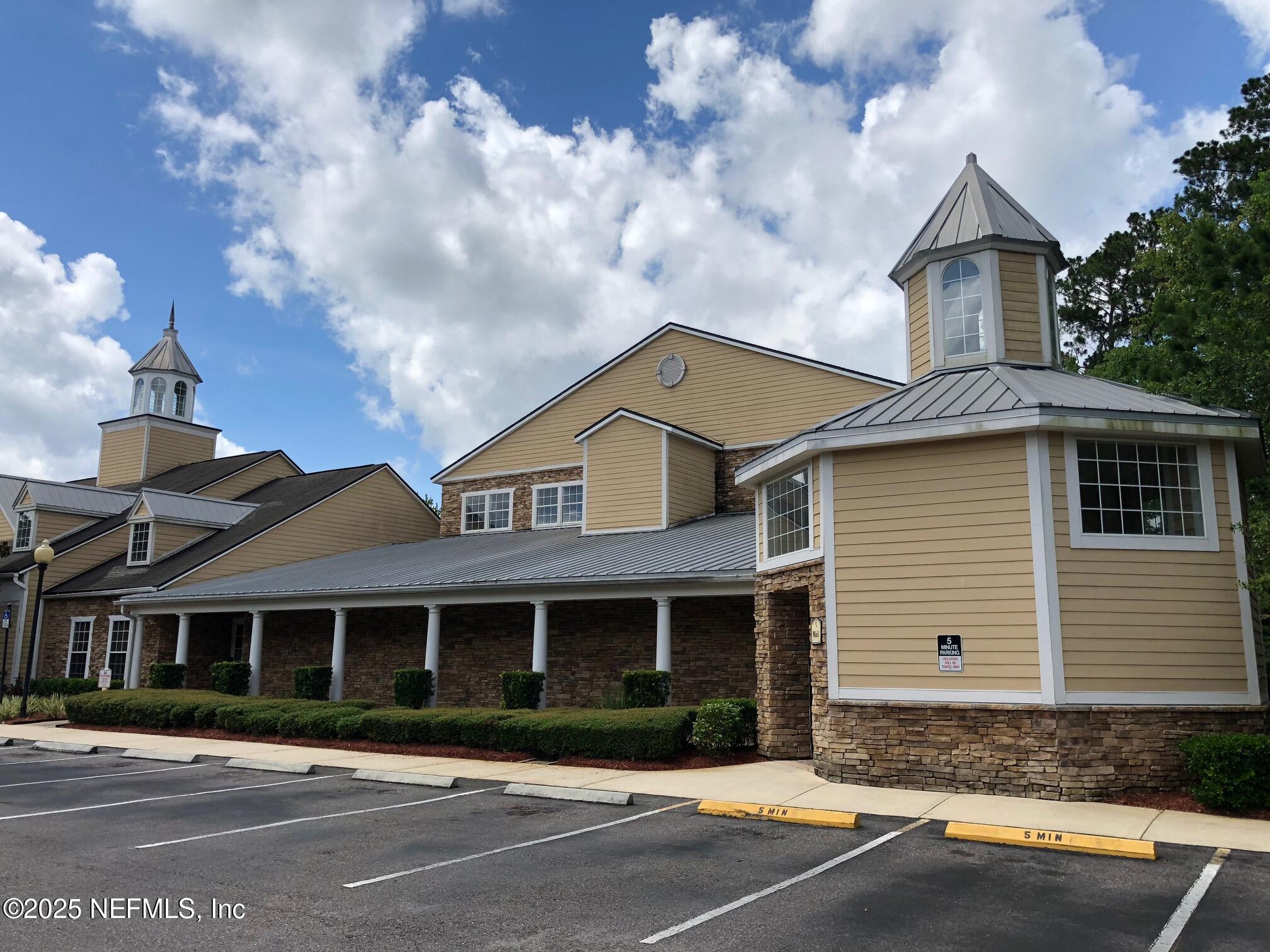 8550 Touchton Road, Unit 2133 Jacksonville, FL 32216 - Photo 25 of 41 front view of a house with a street