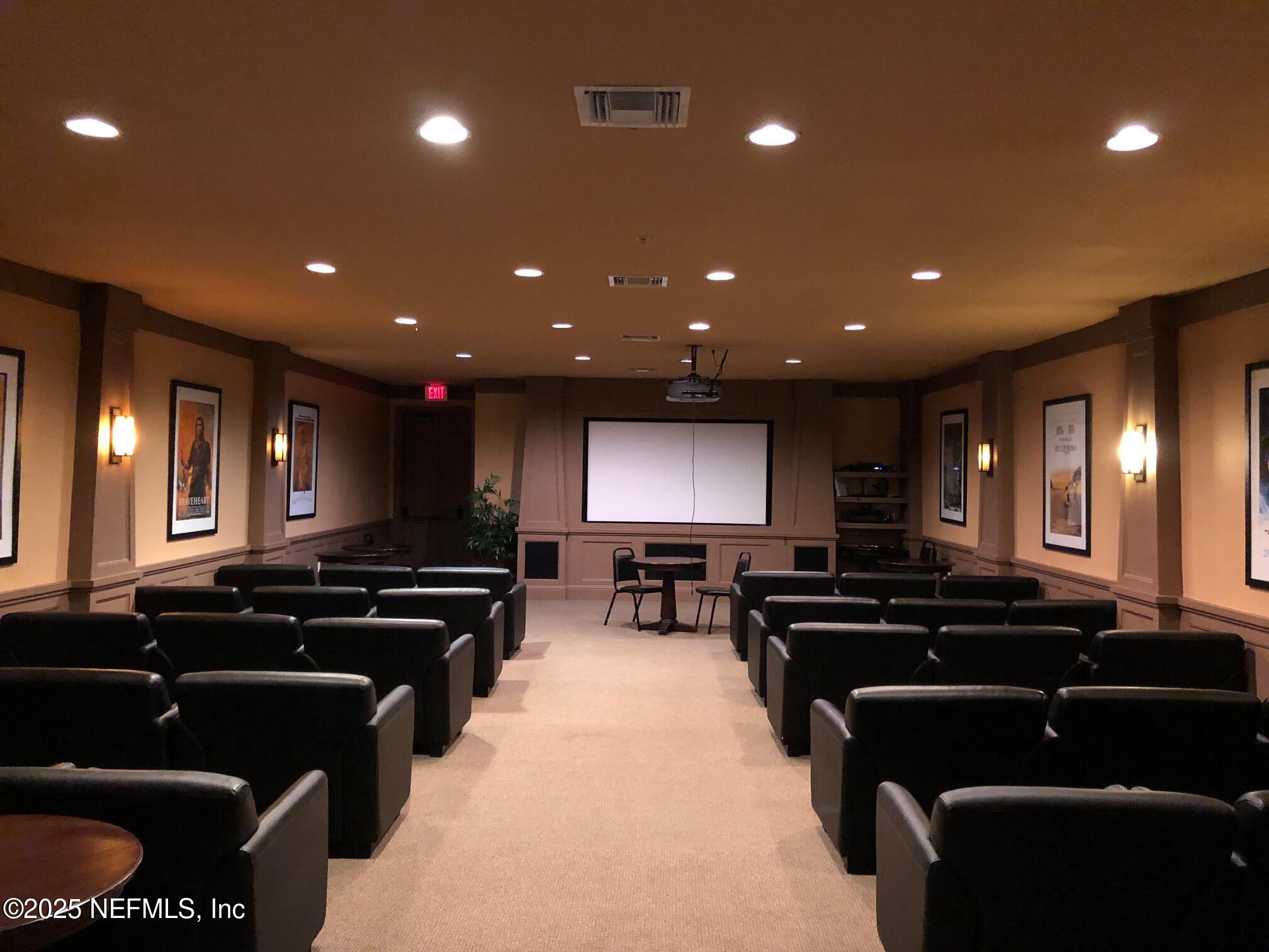 8550 Touchton Road, Unit 2133 Jacksonville, FL 32216 - Photo 39 of 41 a living room with furniture and a large window