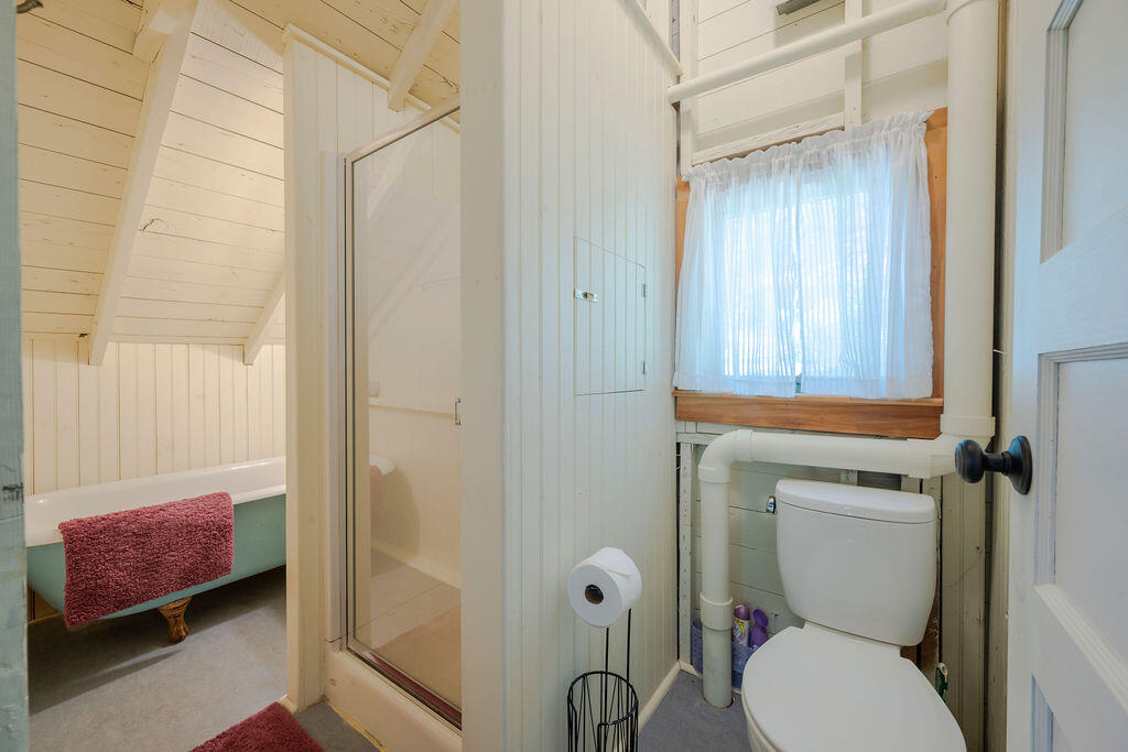 125 Pleasant Point Road Wellfleet, MA 02667 - Photo 24 of 37 125_Pleasant_Point-21
