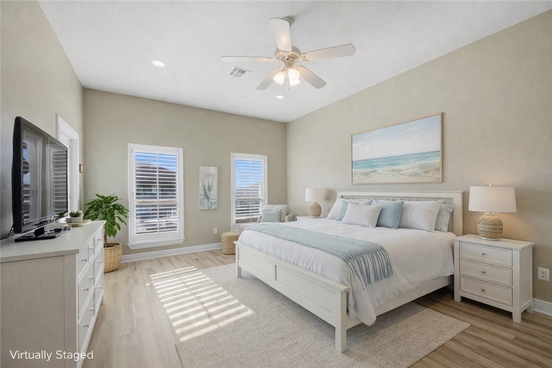 227 Windjammer Road Rockport, TX 78382 - Photo 18 of 40