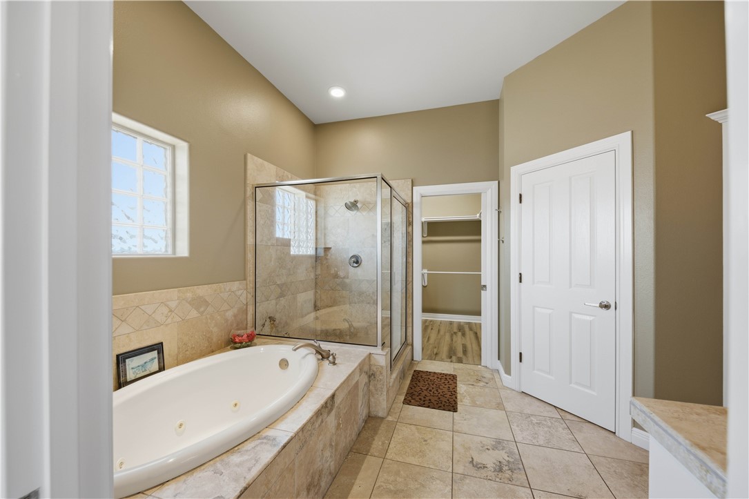 227 Windjammer Road Rockport, TX 78382 - Photo 21 of 40