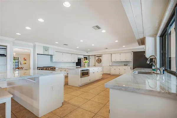 $1,300,000 | 573 Holmes Avenue, Lake Placid, FL 33852