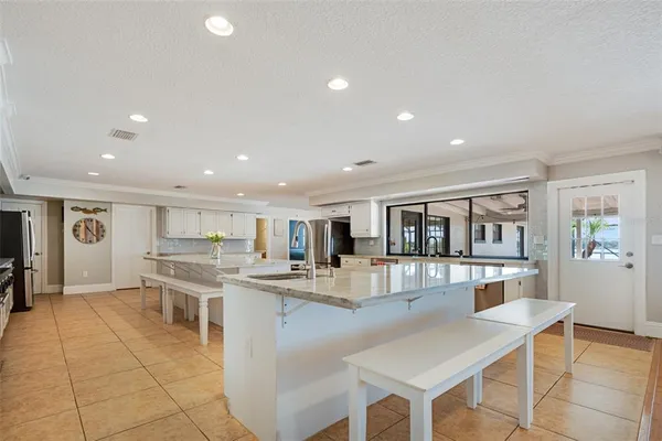 $1,300,000 | 573 Holmes Avenue, Lake Placid, FL 33852