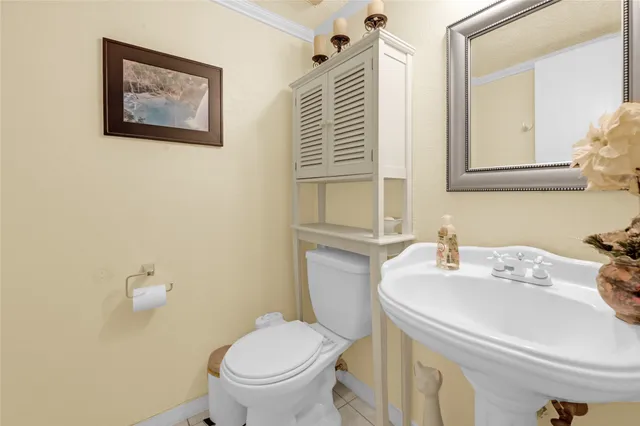 $299,990 | 12166 Huntington Venture Drive, Houston, TX 77099