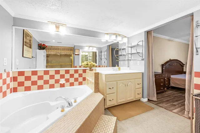 $299,990 | 12166 Huntington Venture Drive, Houston, TX 77099