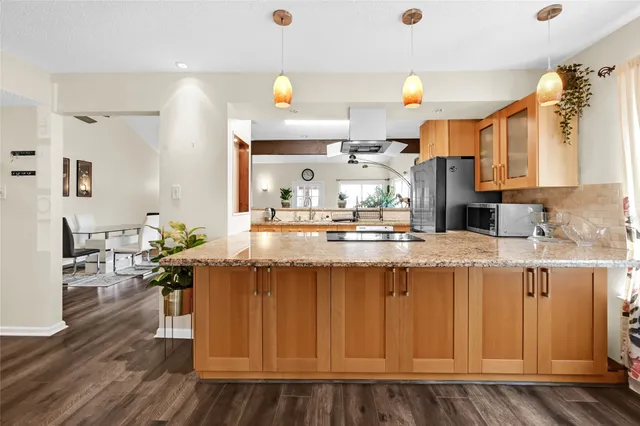 $299,990 | 12166 Huntington Venture Drive, Houston, TX 77099