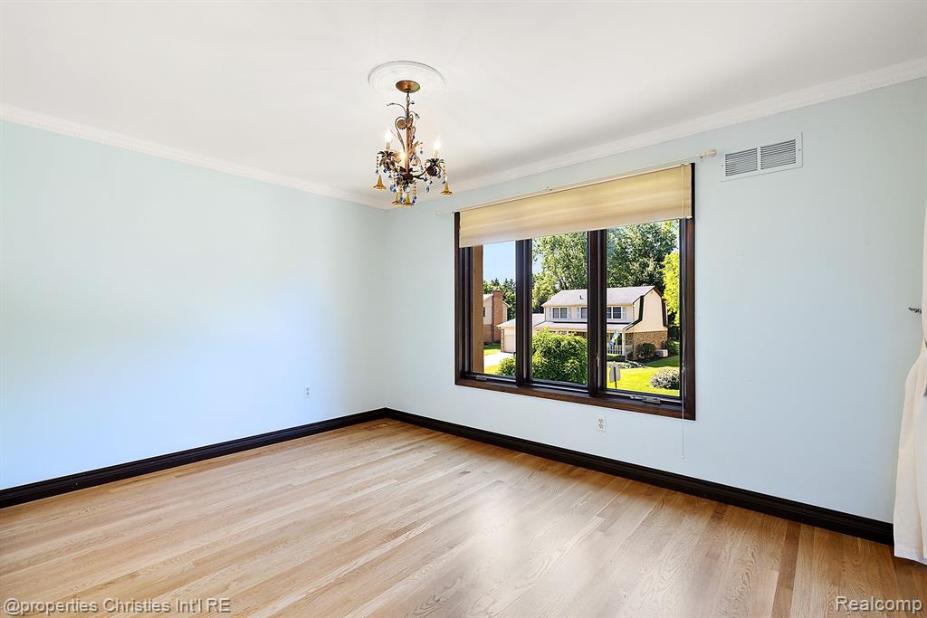 817 Stag Ridge Road Rochester Hills, MI 48309 - Photo 50 of 80