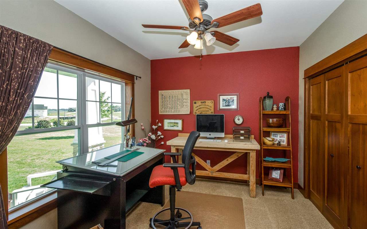 129 Woodridge Road Anamosa, IA 52205 - Photo 10 of 20 Gallery Image 10