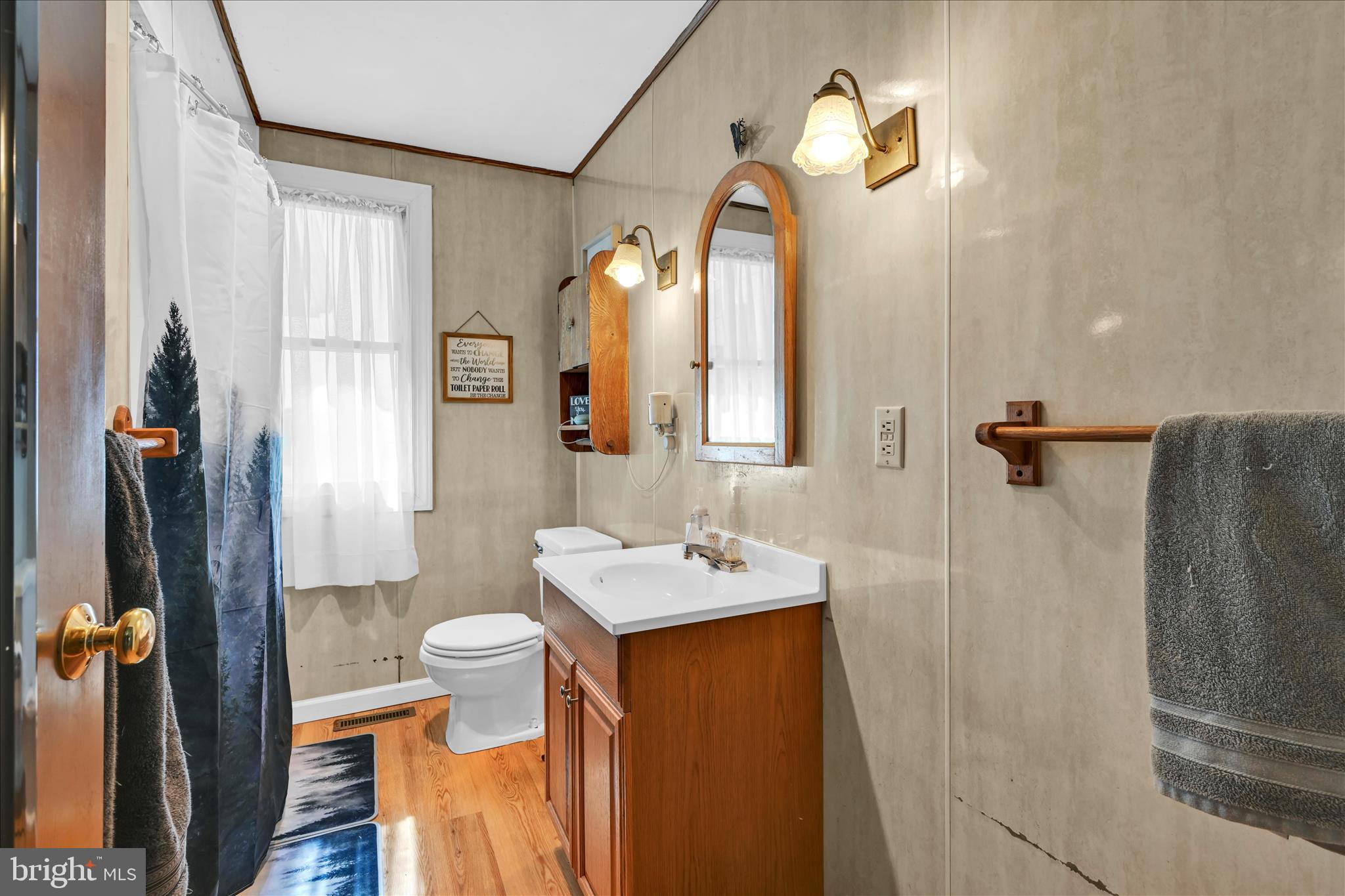 1955 South Forge Road Palmyra, PA 17078 - Photo 20 of 36 Bathroom