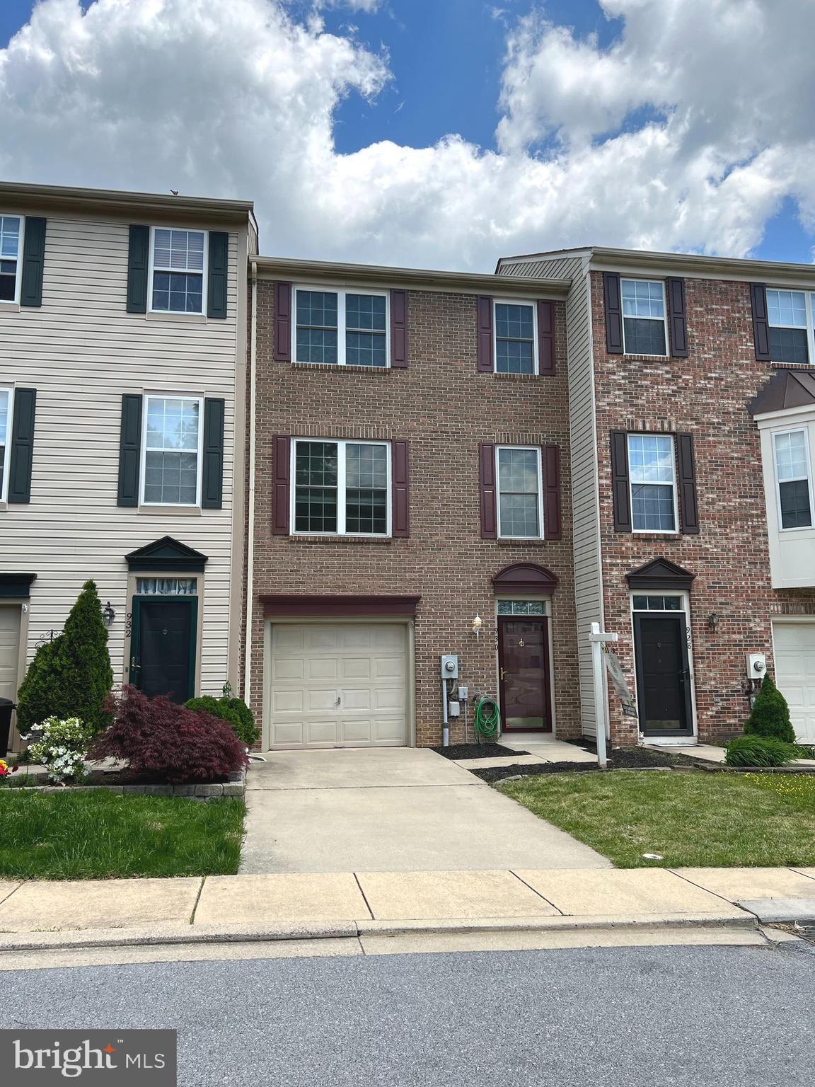 930 Turning Point Court Frederick, MD 21701 - Photo 1 of 38 Gallery Image 1