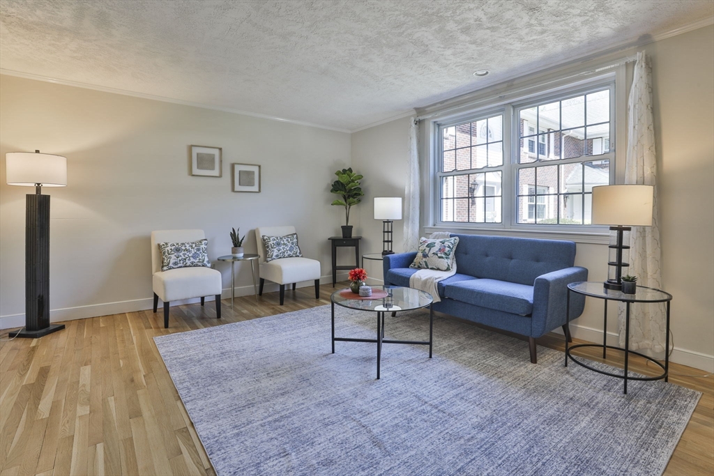21 Westerly Street, Unit 3 Wellesley, MA 02482 - Photo 3 of 41