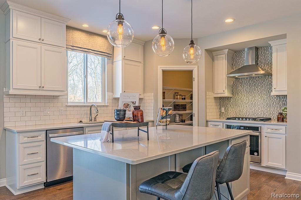 980 Corbin Road Rochester, MI 48307 - Photo 21 of 48 Cumberland-24.jpg