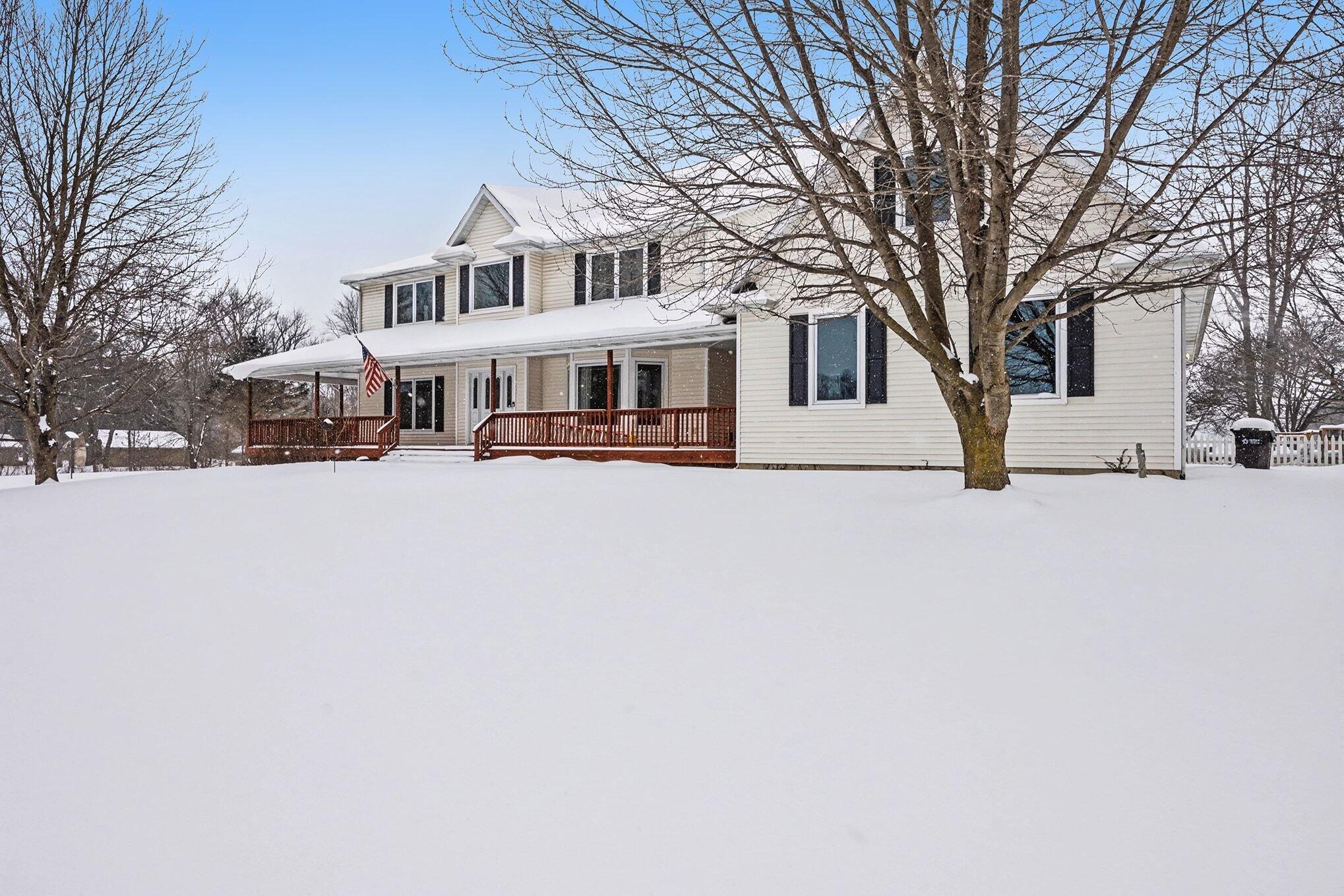 16055 17 1/2 Mile Road Marshall, MI 49068 - Photo 3 of 64 003_file_1840