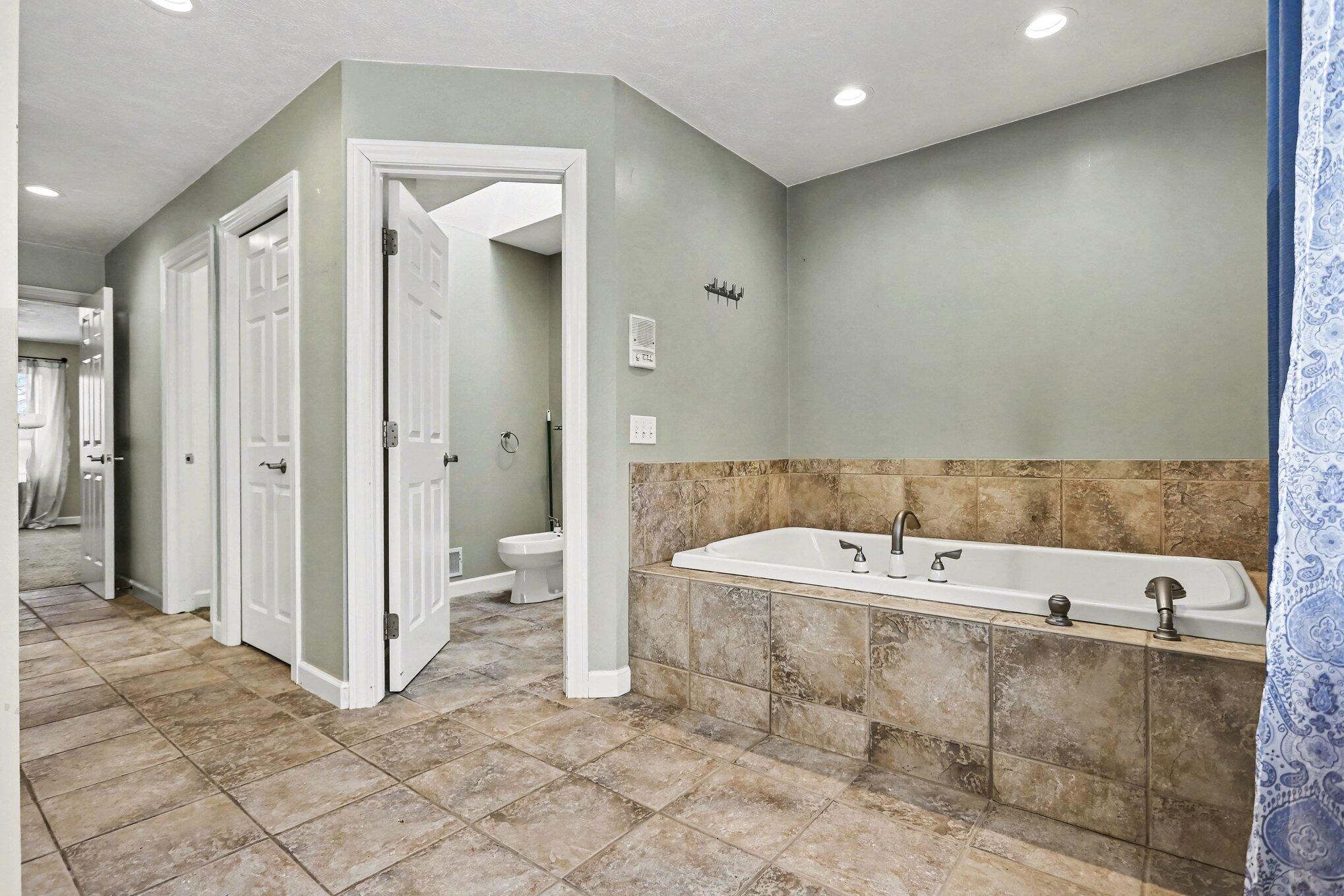 16055 17 1/2 Mile Road Marshall, MI 49068 - Photo 43 of 64 017_file_3651