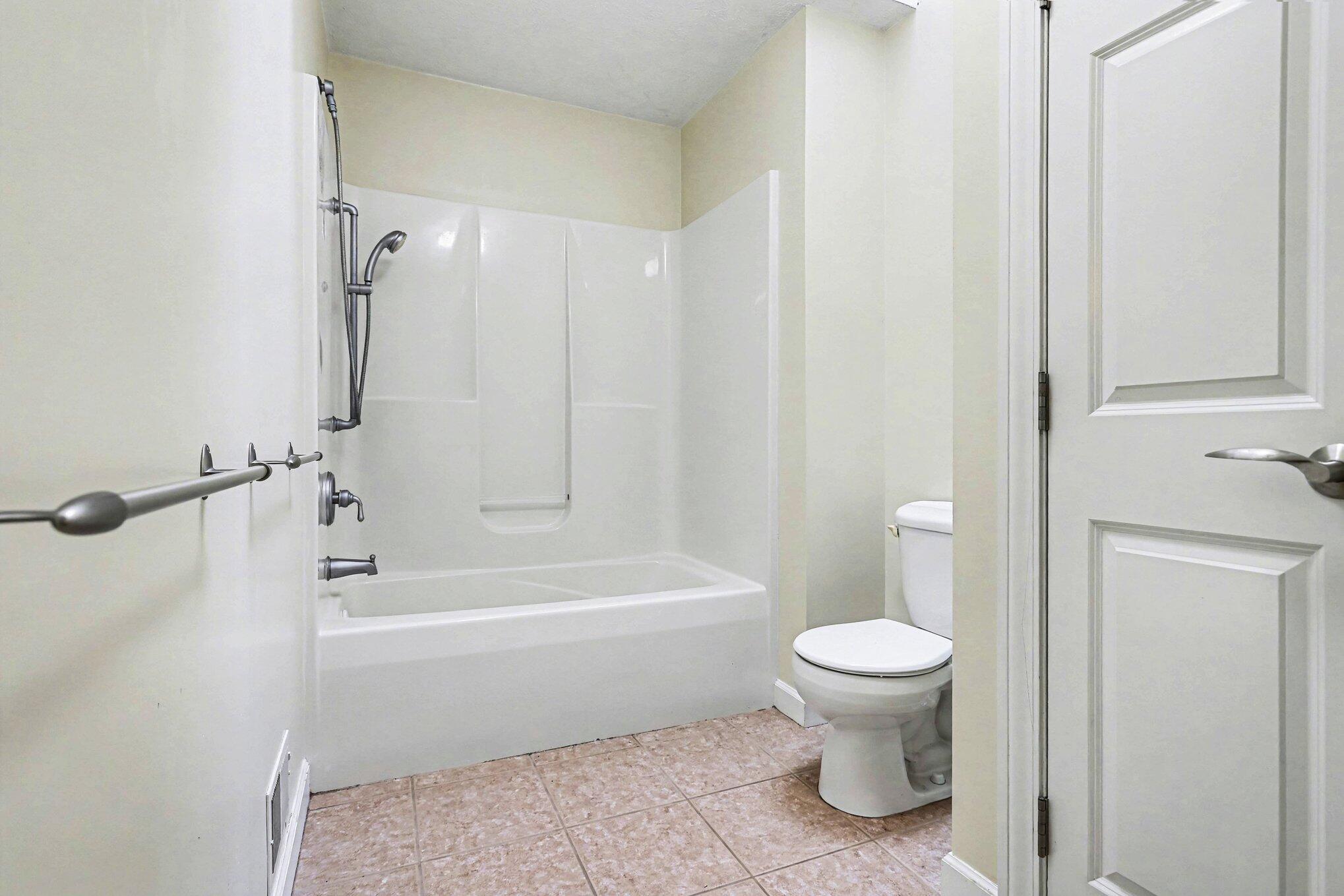 16055 17 1/2 Mile Road Marshall, MI 49068 - Photo 48 of 64 027_file_6412