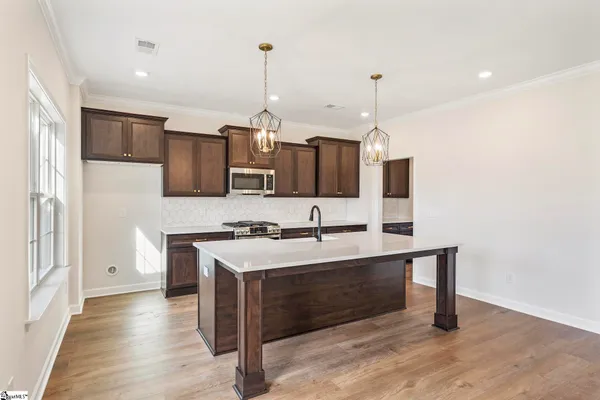 $442,000 | 1061 Paula Parris Road, Chesnee, SC 29323