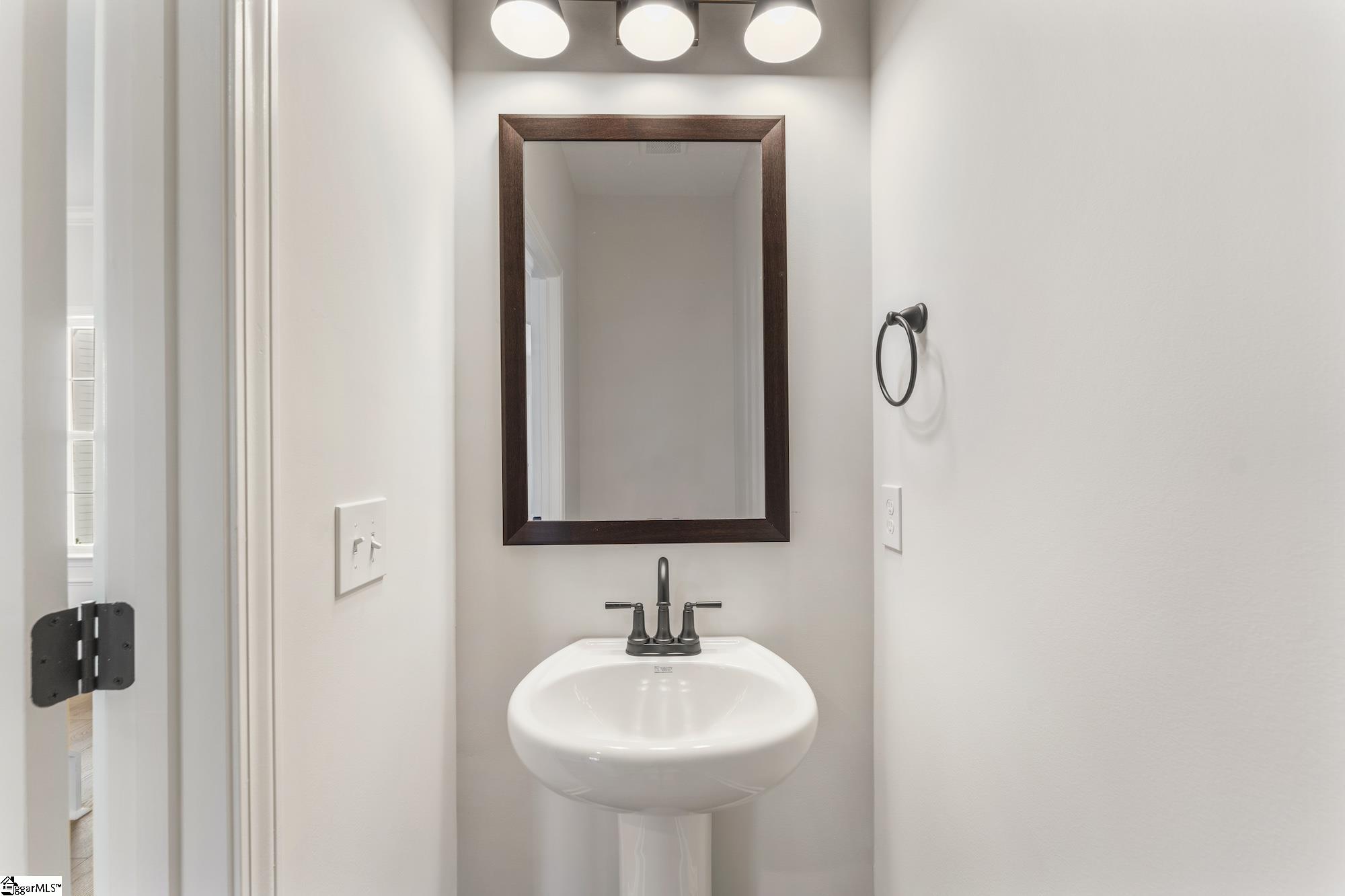 1061 Paula Parris Road Chesnee, SC 29323 - Photo 20 of 43