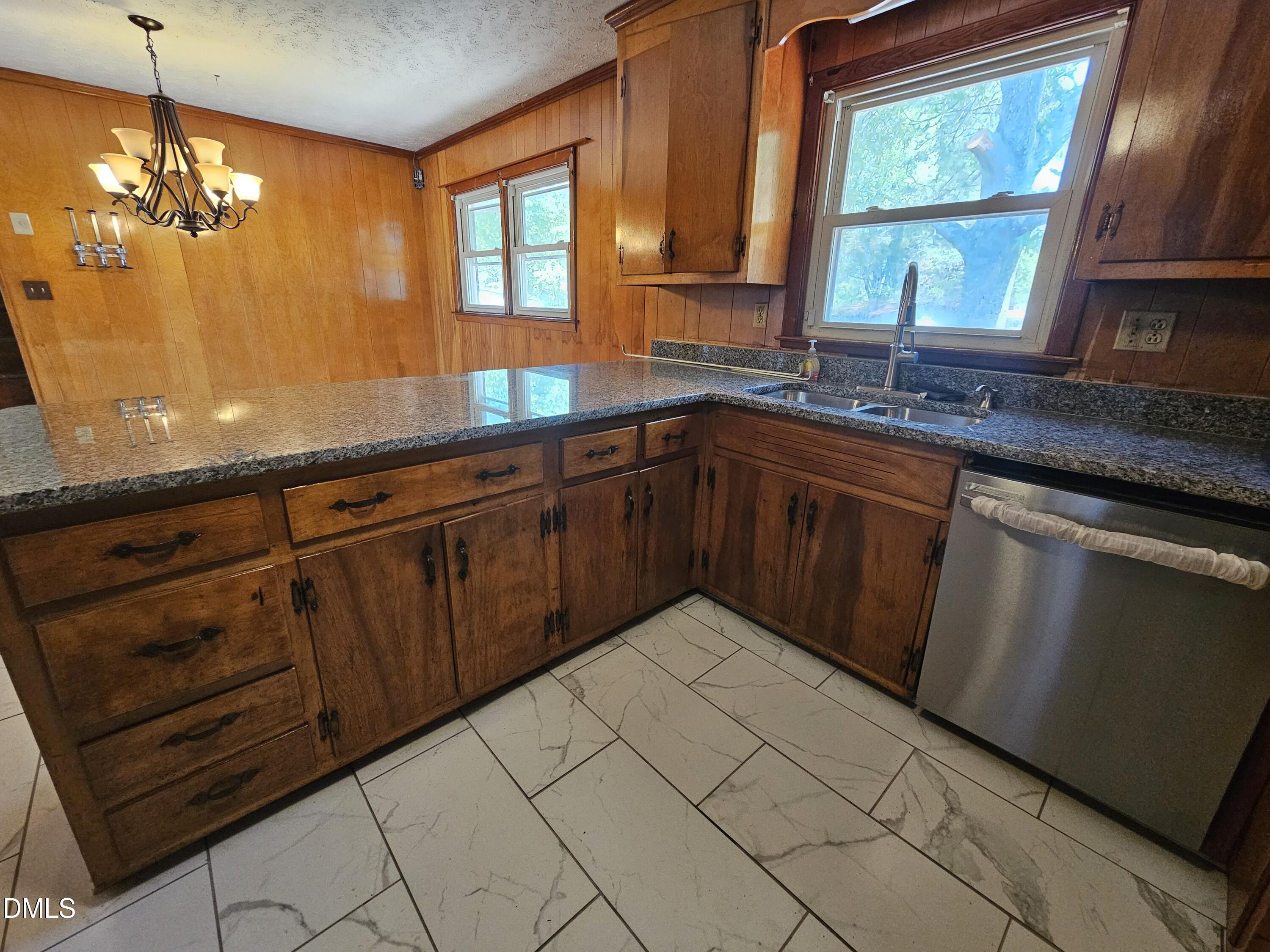 4603 Rosehill Road Fayetteville, NC 28311 - Photo 10 of 32