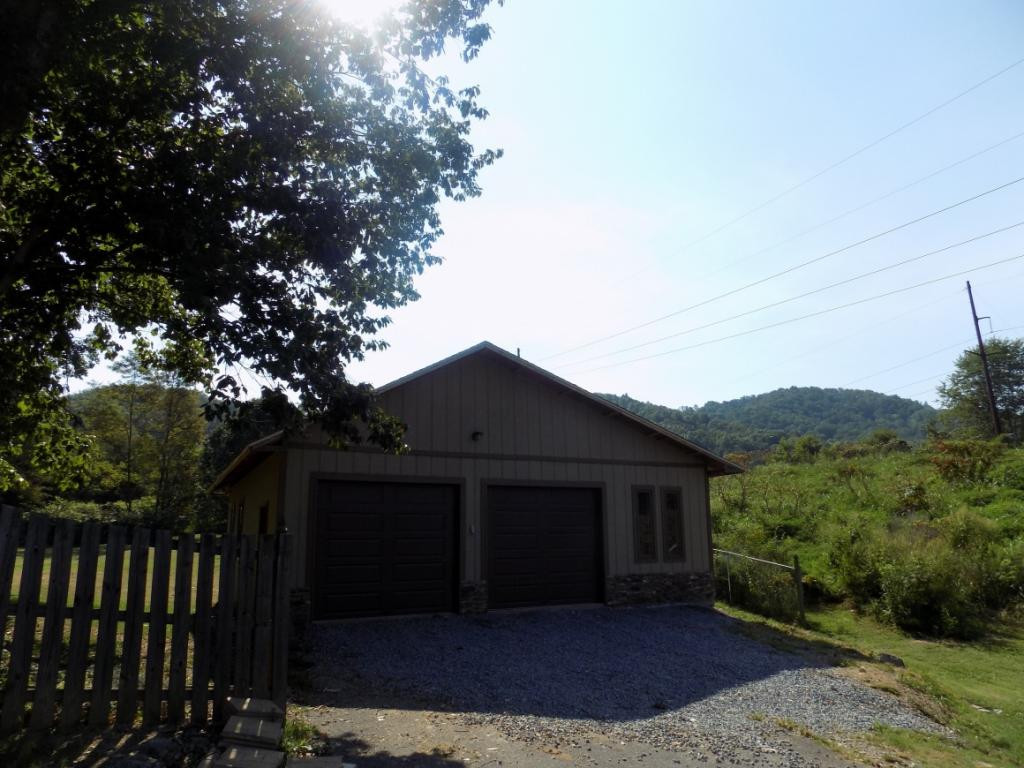 312 South Austin Springs Road Johnson City, TN 37601 - Photo 25 of 27 Photo 25
