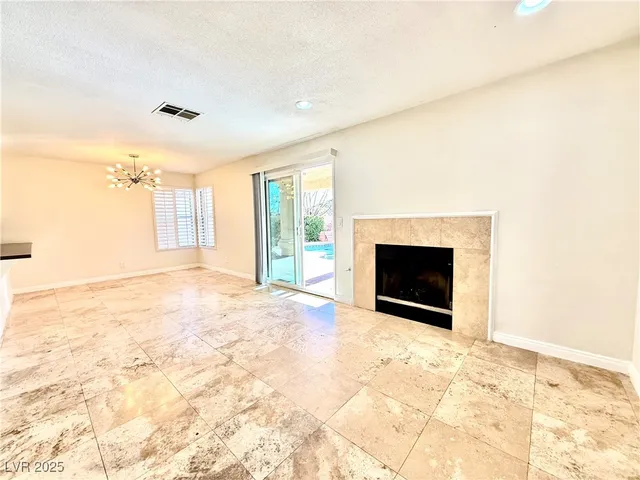 $2,900 | 10001 Coral Sands Drive, Las Vegas, NV 89117