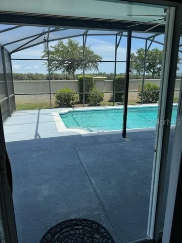 a view of outdoor space