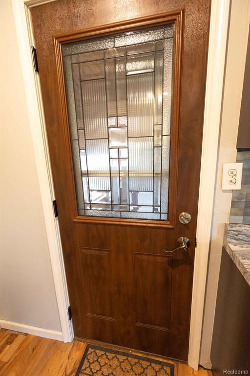 968 North Wilder Road Lapeer, MI 48446 - Photo 14 of 31