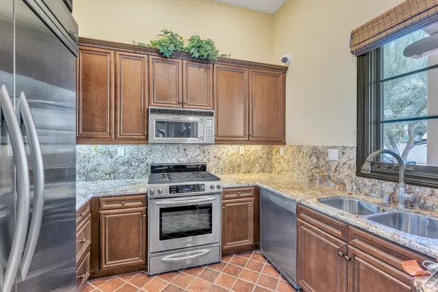 $474,999 | 232 Paseo Gusto, Unit 122, Palm Desert, CA 92211