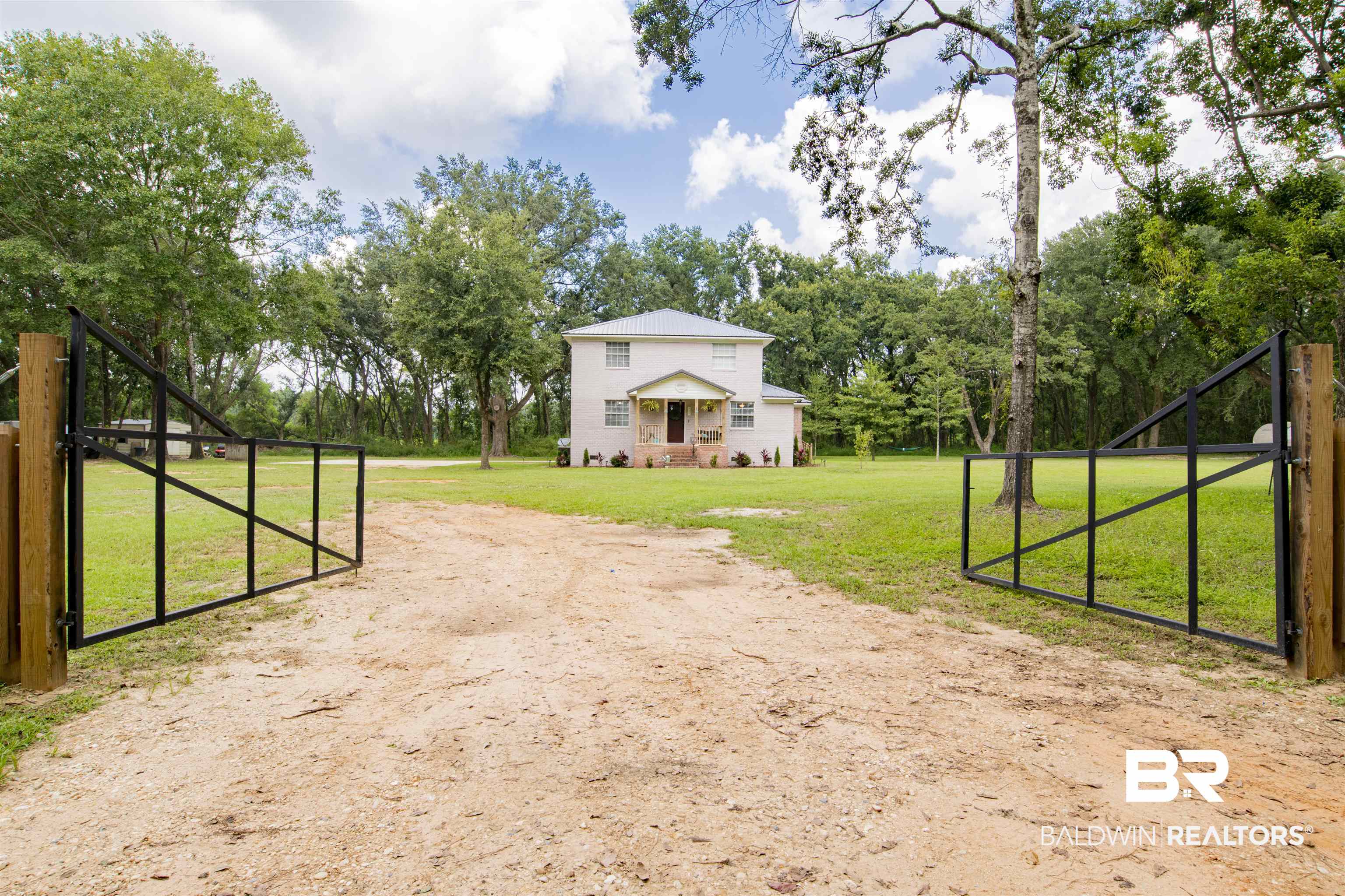 15785 Woodpecker Road Silverhill, AL 36576 - Photo 3 of 37